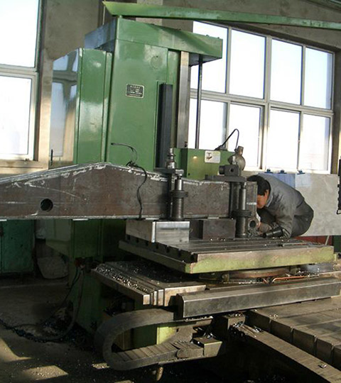 130镗床